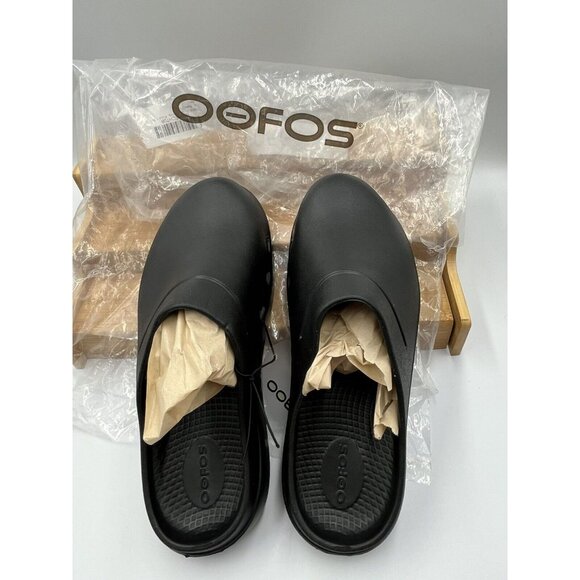 OOFOS OOCLOOG BLACK UNISEX CLOGS MULES SLIP ONS SHOES US WOMENS SZ 8 MENS 6 - Picture 1 of 10